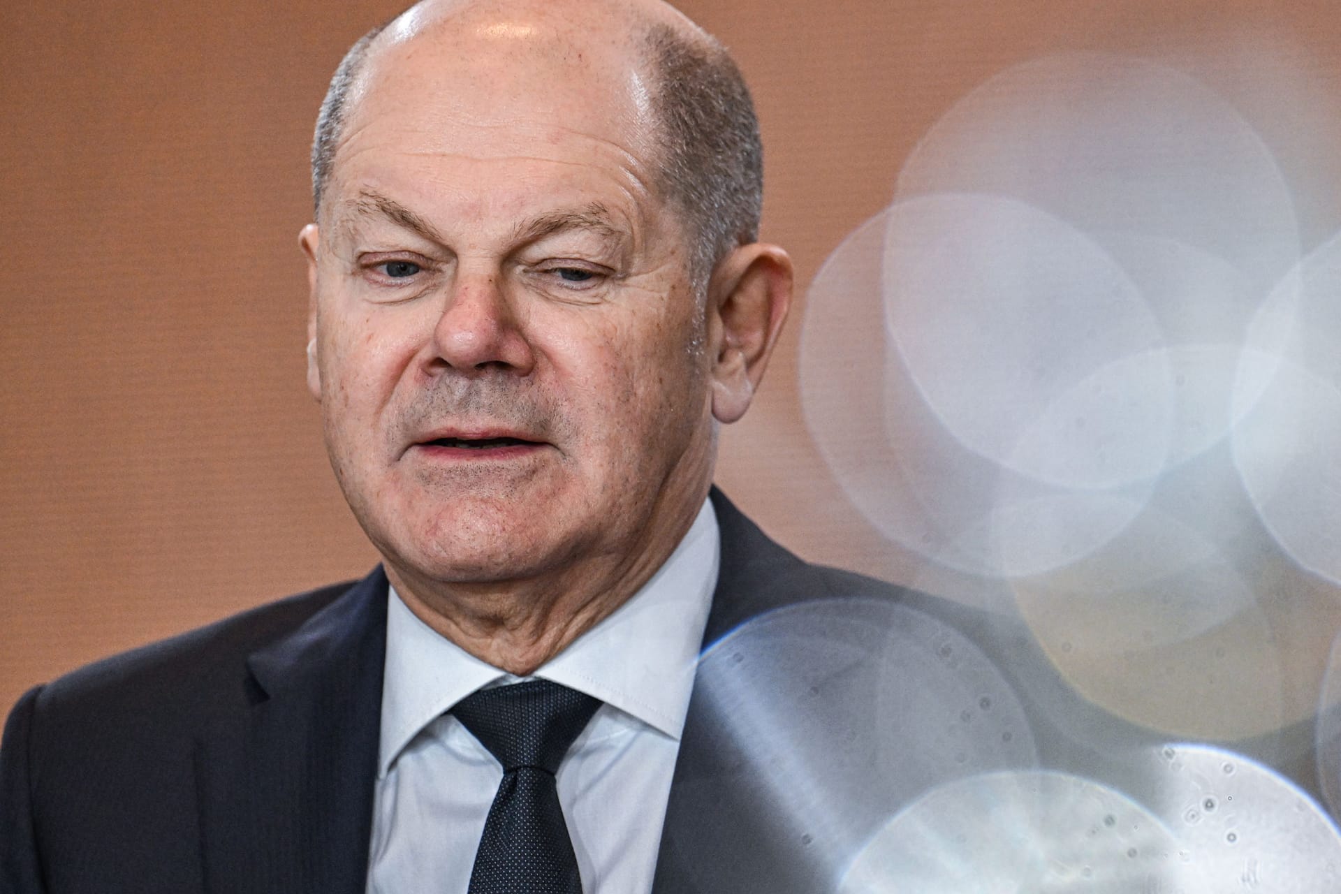 Kanzler Olaf Scholz (SPD) bei einer Sitzung des Bundeskabinetts.