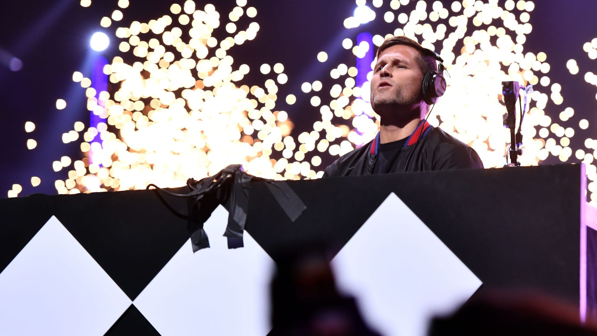 Kaskade: Er springt für seinen DJ-Kollegen Tiësto ein.