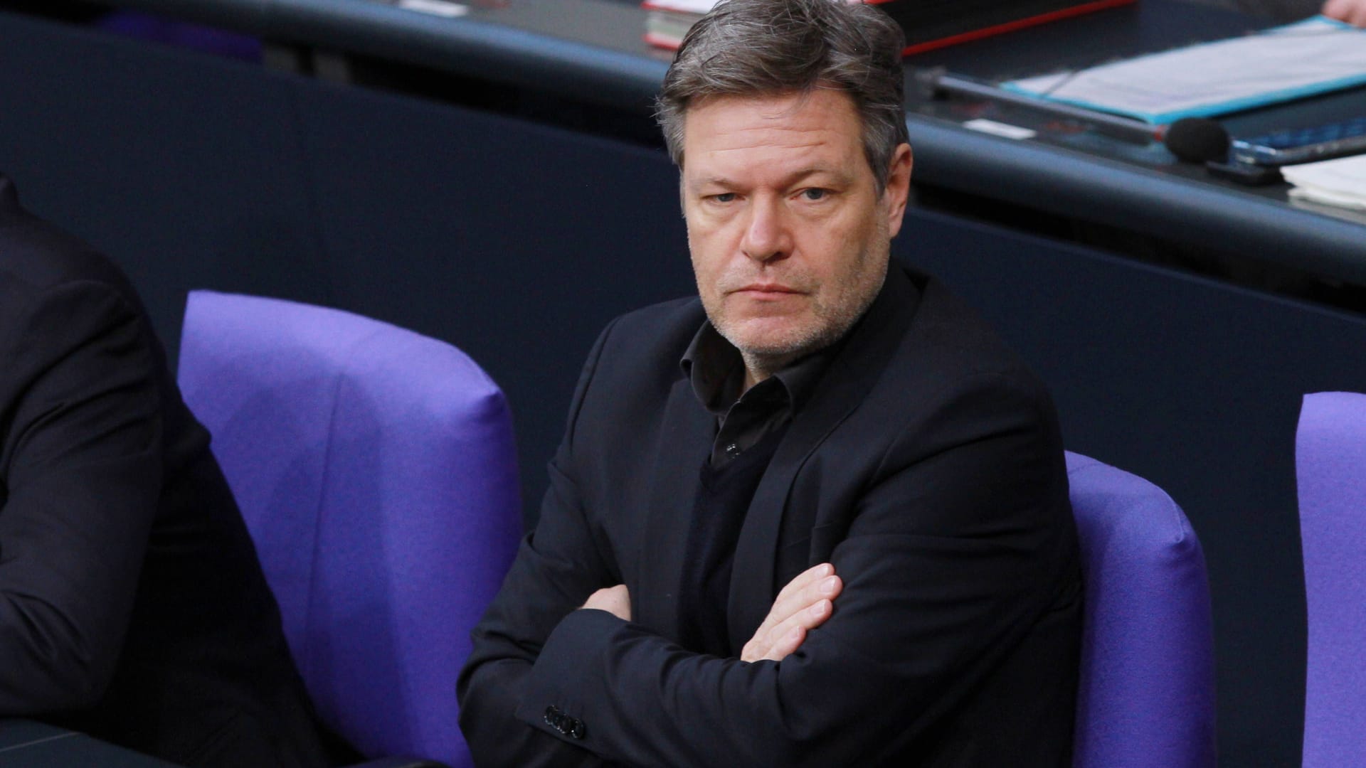 Bundeswirtschaftsminister Robert Habeck (Grüne) bei einer Sitzung im Bundestag.