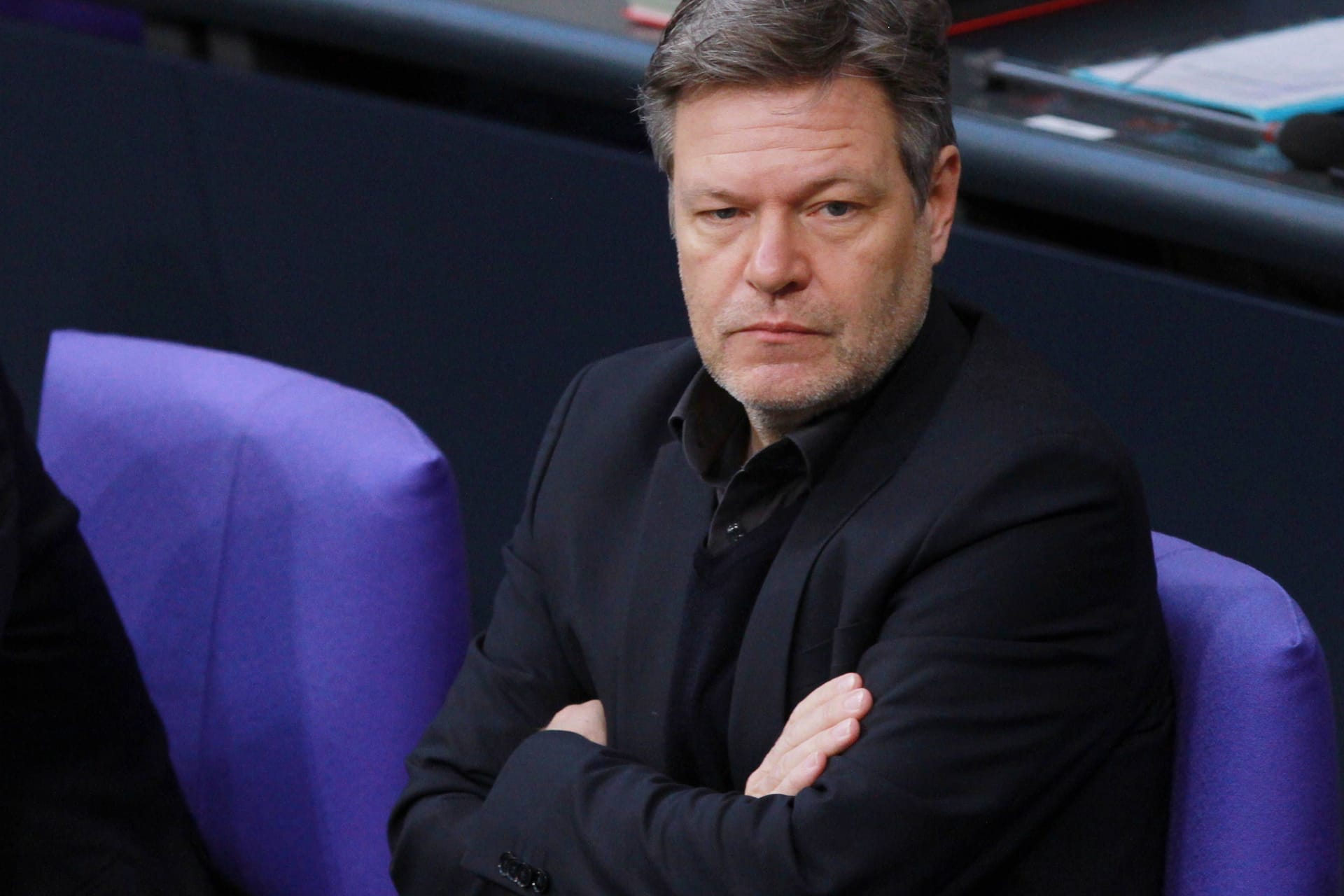 Bundeswirtschaftsminister Robert Habeck (Grüne) bei einer Sitzung im Bundestag.