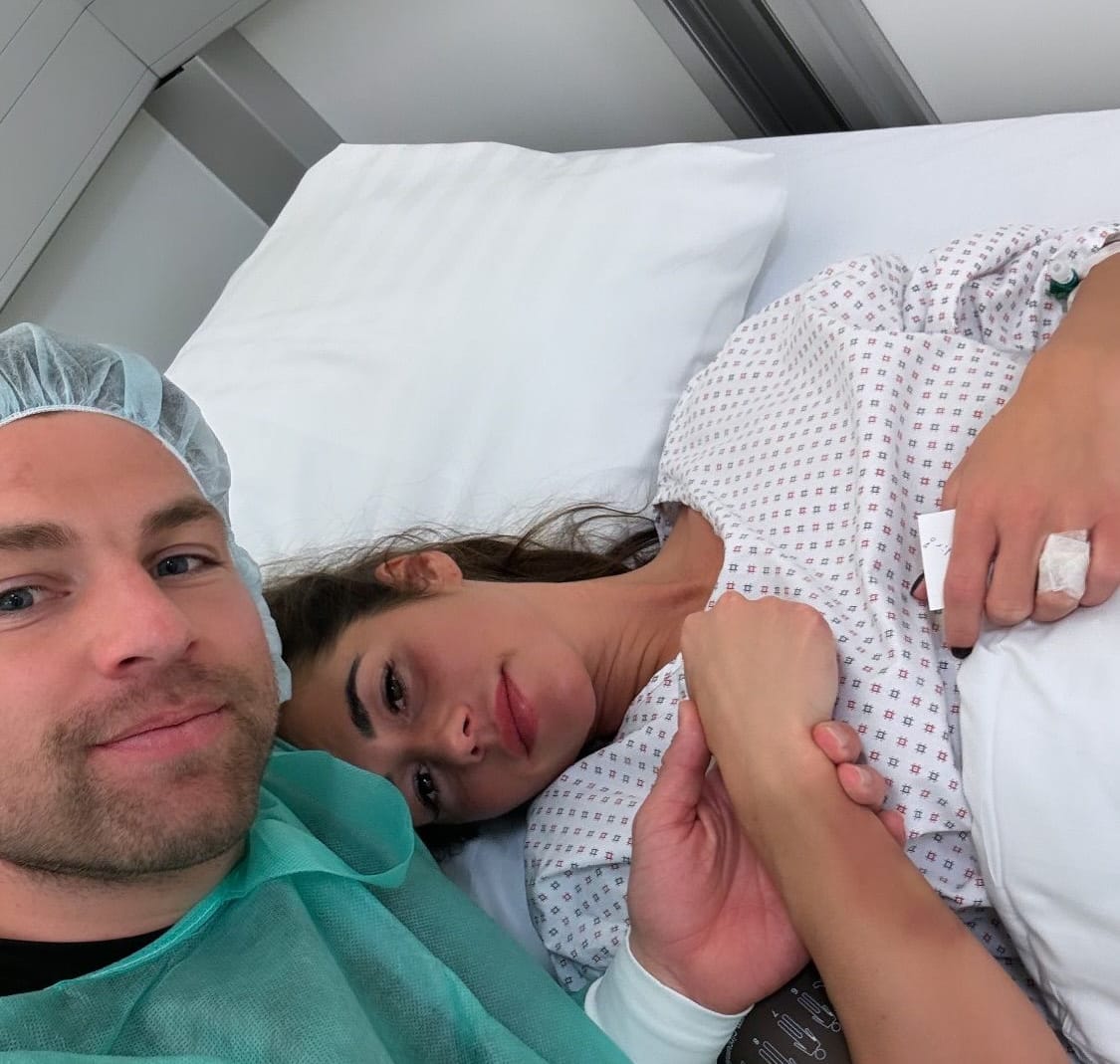 Julian und Sarah Engels im Krankenhaus