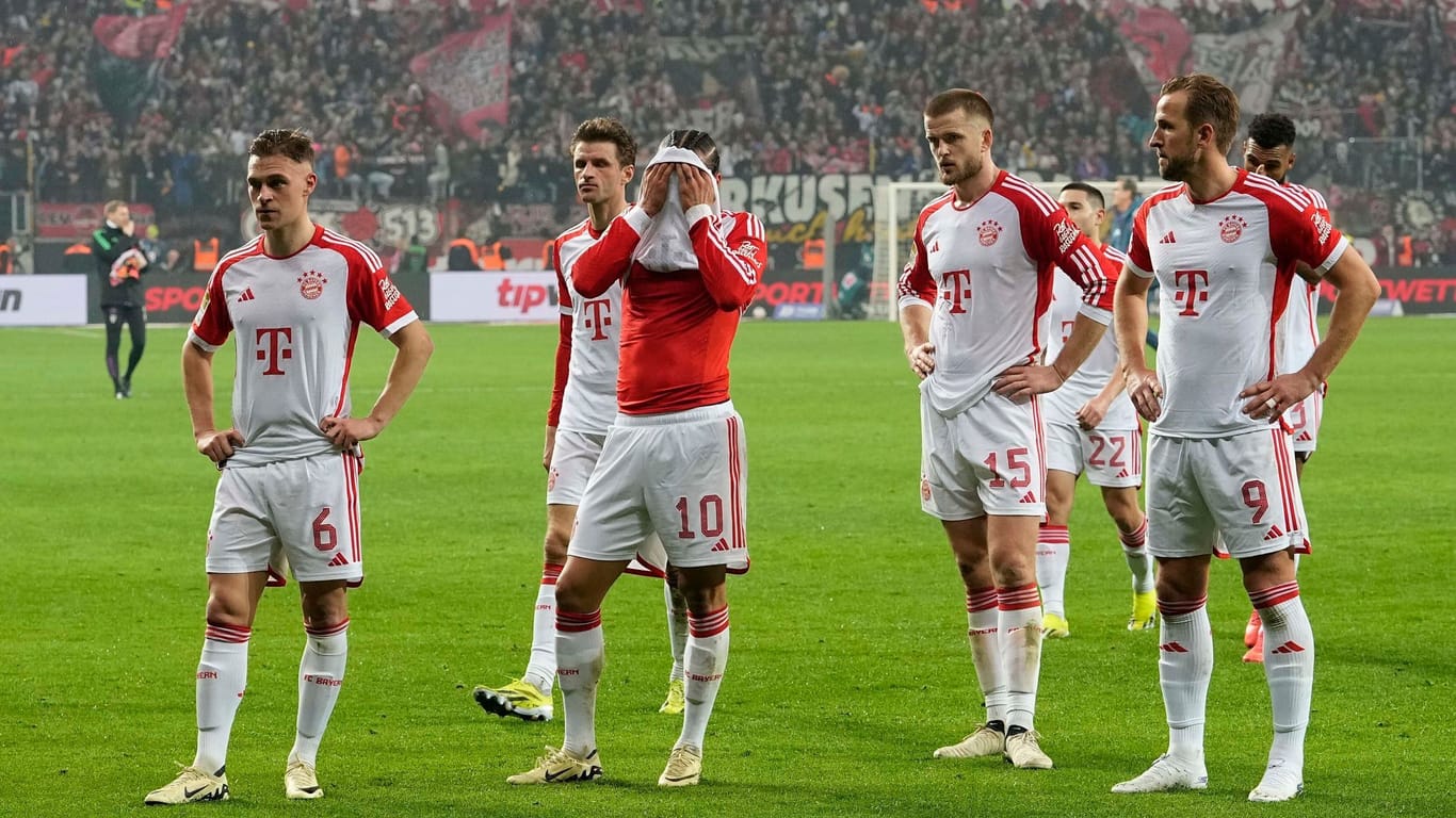 Die Profis des FC Bayern erlebten beim Spitzenspiel in Leverkusen eine Demütigung.