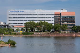 Die Uniklinik Frankfurt kämpft um Mitarbeiter.