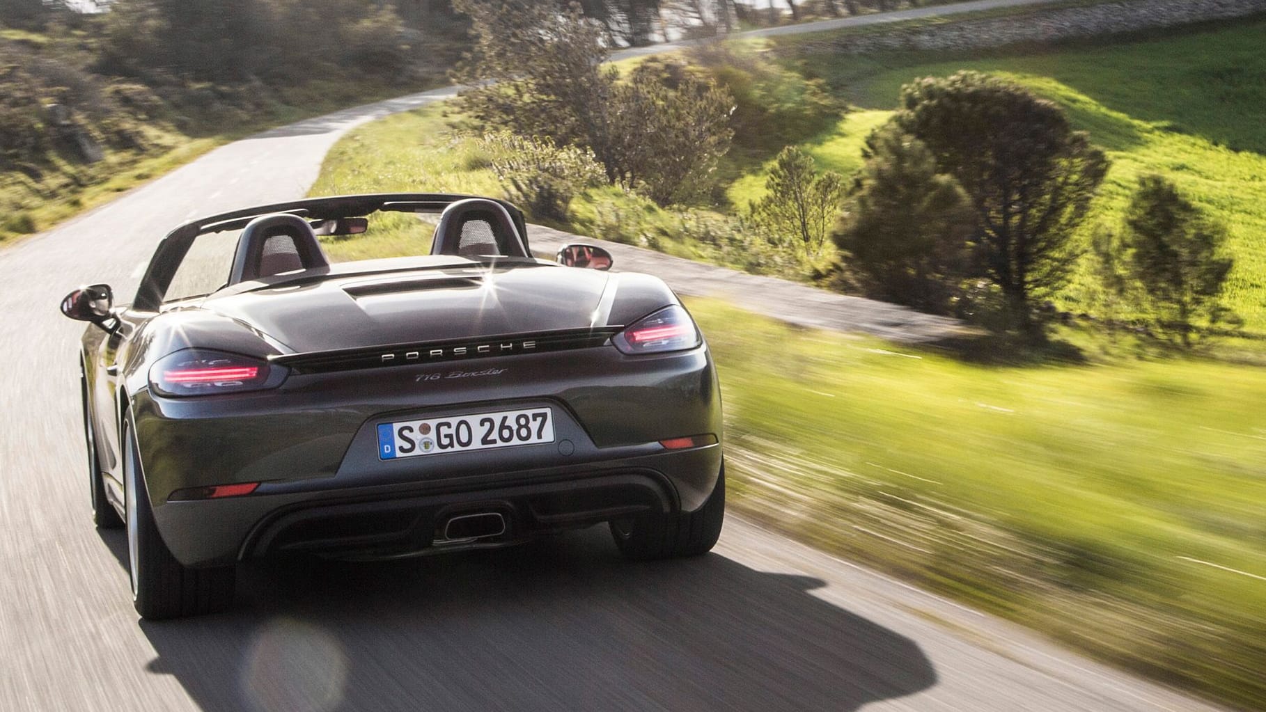 Das war's erstmal: Das Cabrio Boxster (oben) und der Cayman verschwinden aus dem Porsche-Programm.