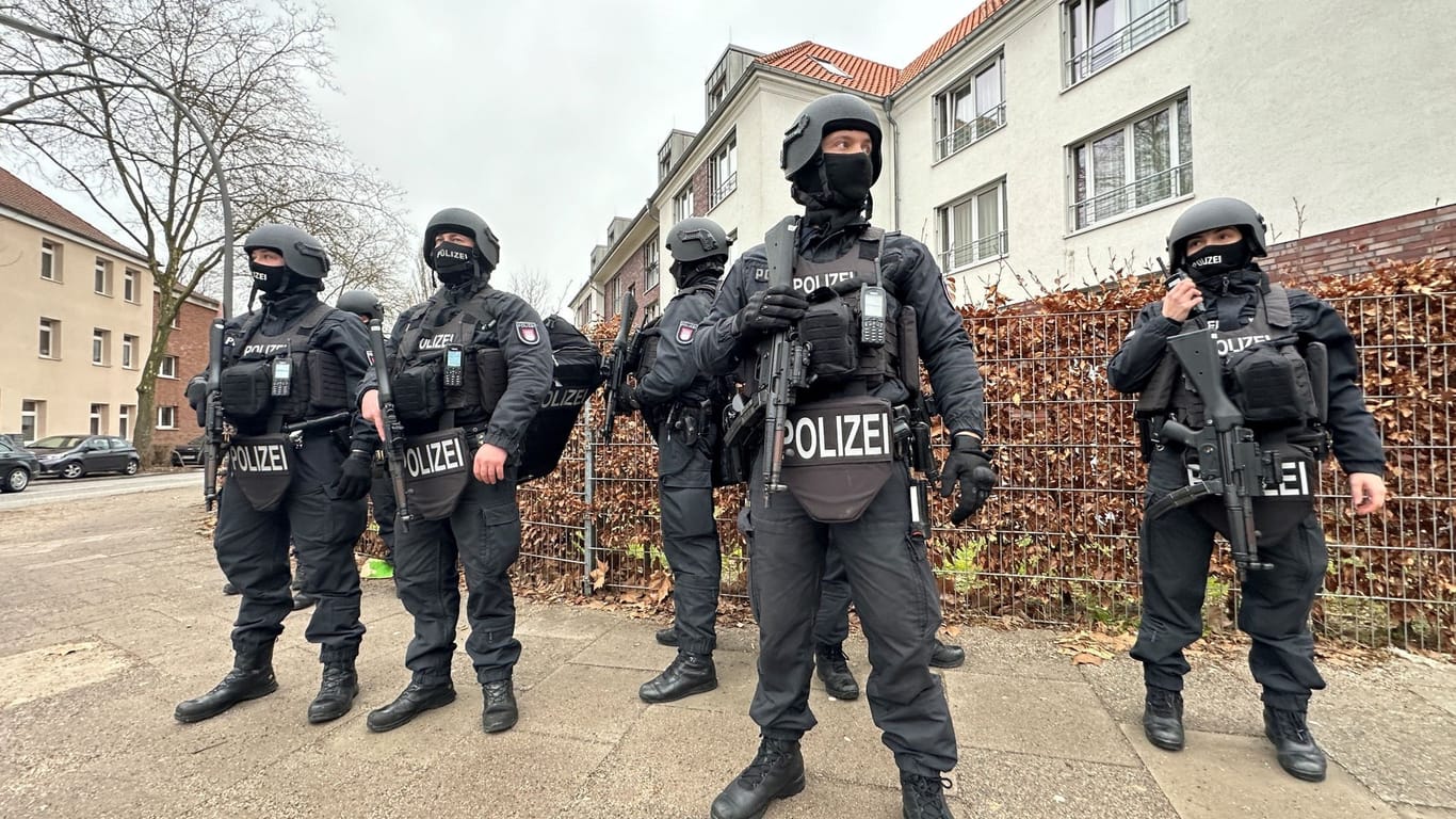 Zwei Tote in Hamburg