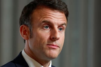 Der französische Präsident Emmanuel Macron erwägt einen drastischen Schritt im Ukrainekrieg.