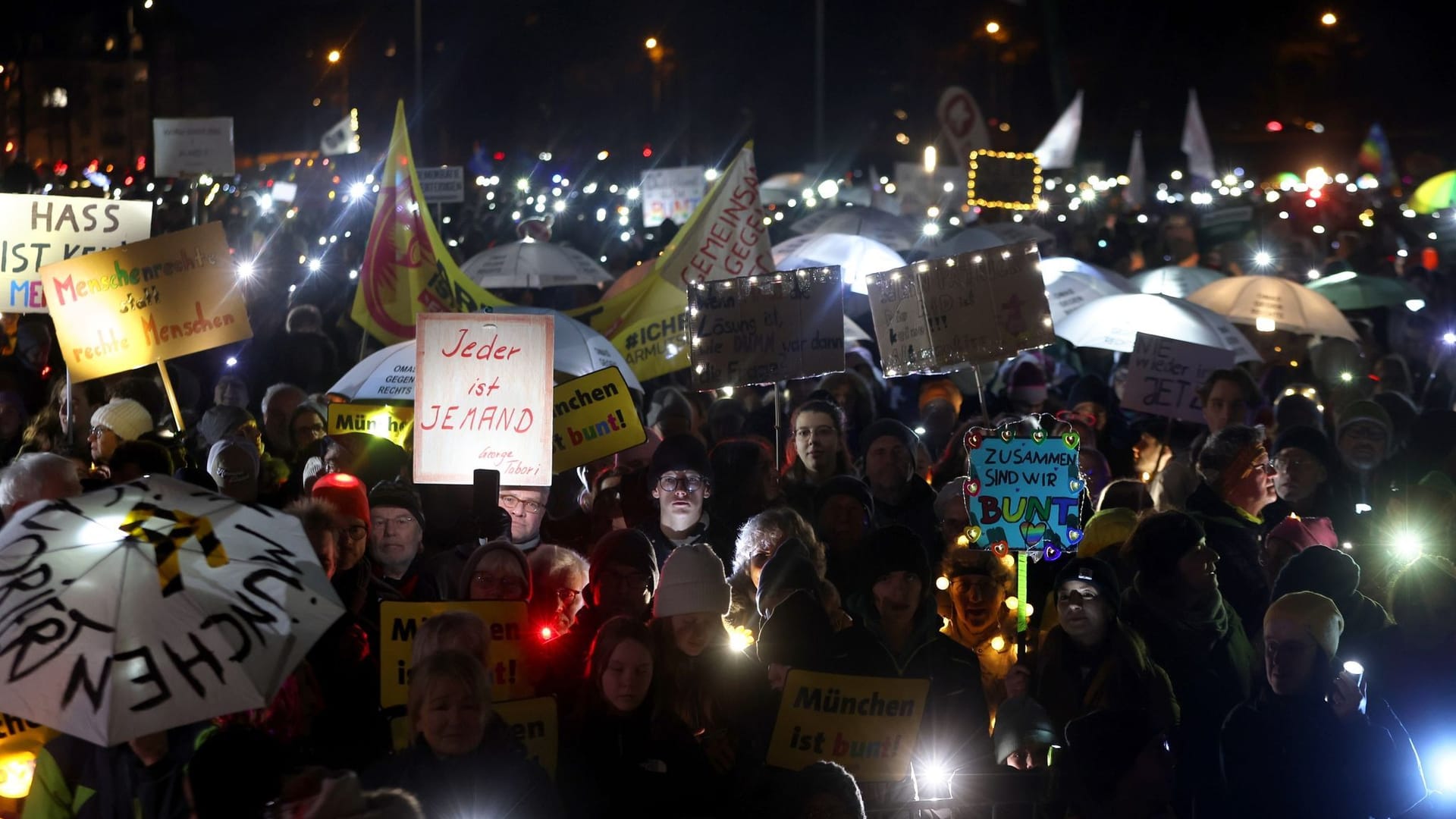 Demonstrationen gegen rechts - München Demonstrationen gegen rechts - München
