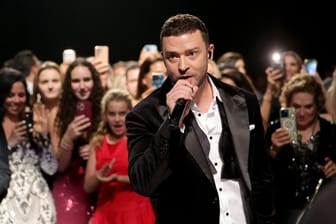 Justin Timberlake bei einem Auftritt im Jahr 2022 (Archivbild). Im Sommer kommt der Sänger für vier Konzerte nach Deutschland.