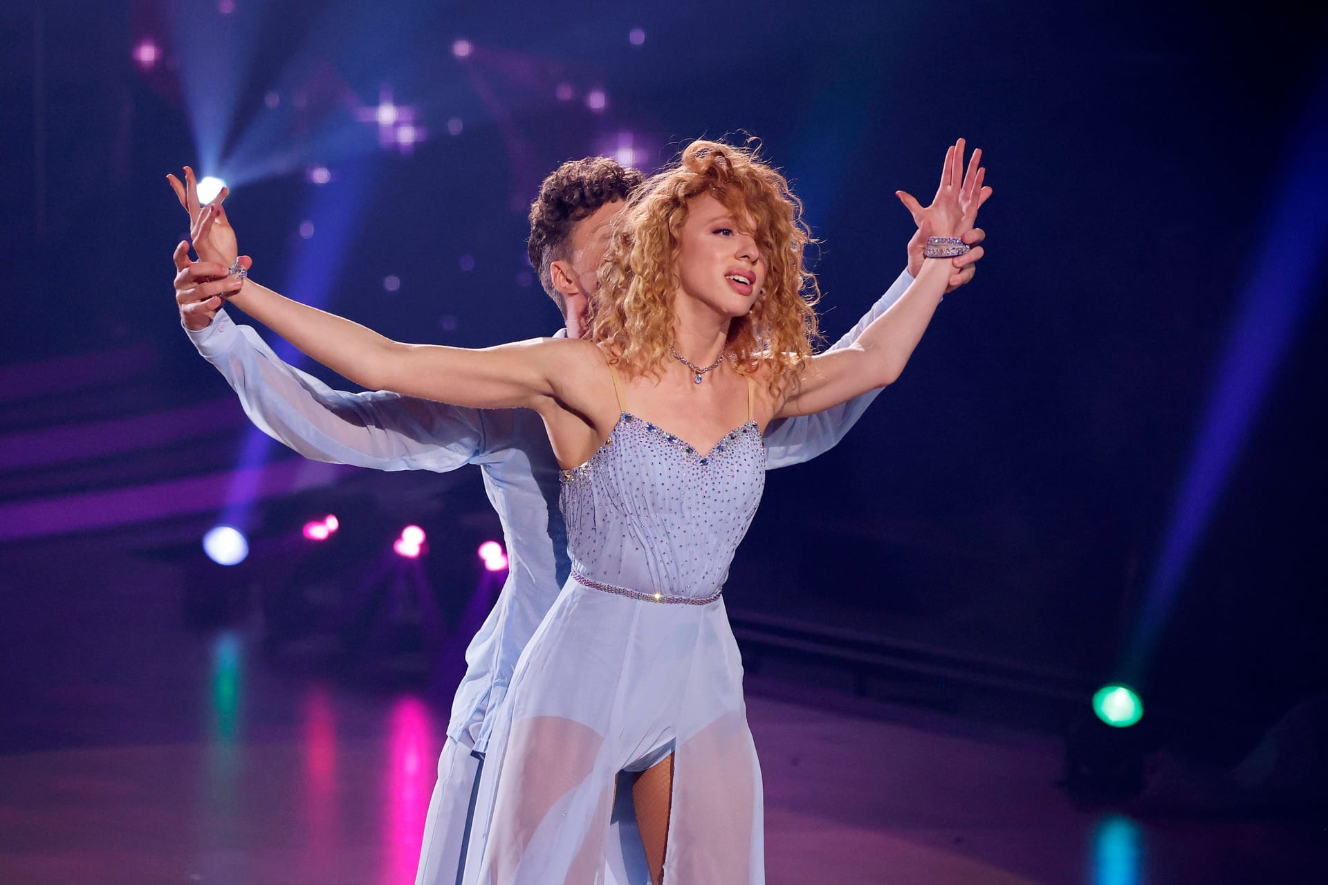 Für Valentin Lusin und Anna Ermakova wurde es in einer "Let's Dance"-Show besonders emotional.