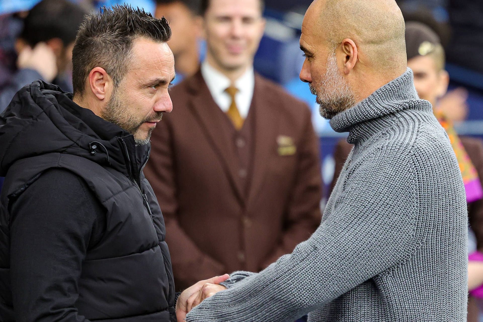 Roberto De Zerbi (l.) und Pep Guardiola: Der Spanier war einst Trainer bei den Bayern, der Italiener könnte es werden.