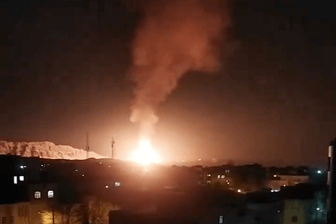 Die Aufnahme soll eine der Explosionen an iranischen Gasleitungen zeigen. Nach einem Bericht soll Israel dafür verantwortlich sein.