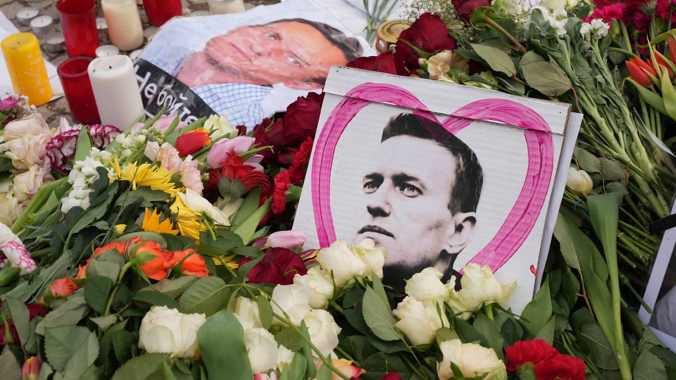 Gedenkveranstaltung für Alexej Nawalny in Berlin: