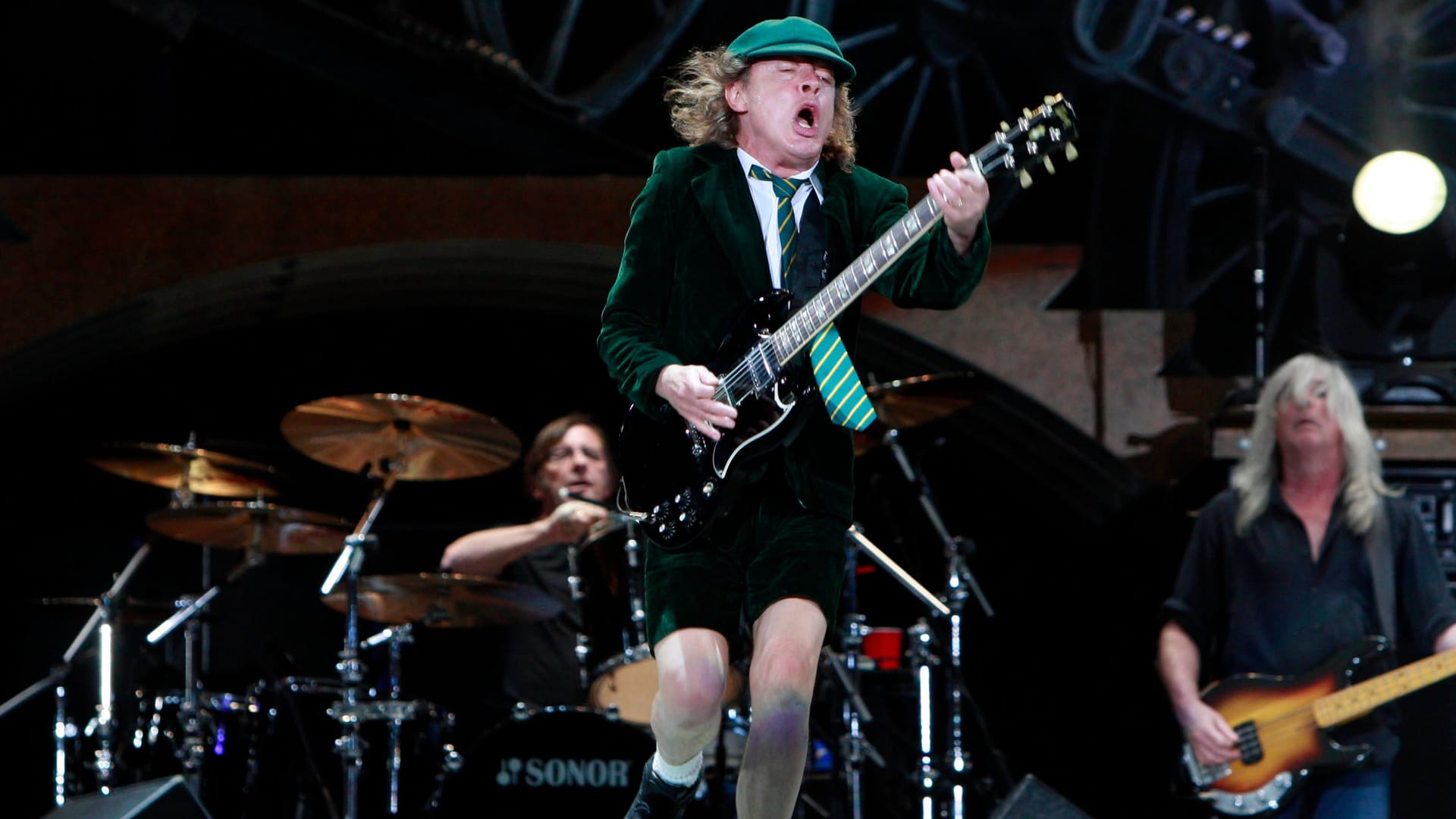 AC/DC auf der Bühne: Die Rocker kommen im Sommer für ein Konzert nach Dresden.