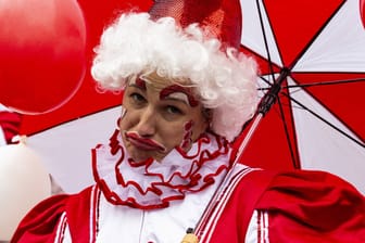 Trauriger Clown (Symbolbild): Ein Großteil der Norddeutschen hat keinen Bezug zum Karneval.