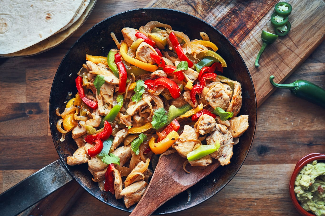 Hühnchen mit Paprika und Kartoffeln