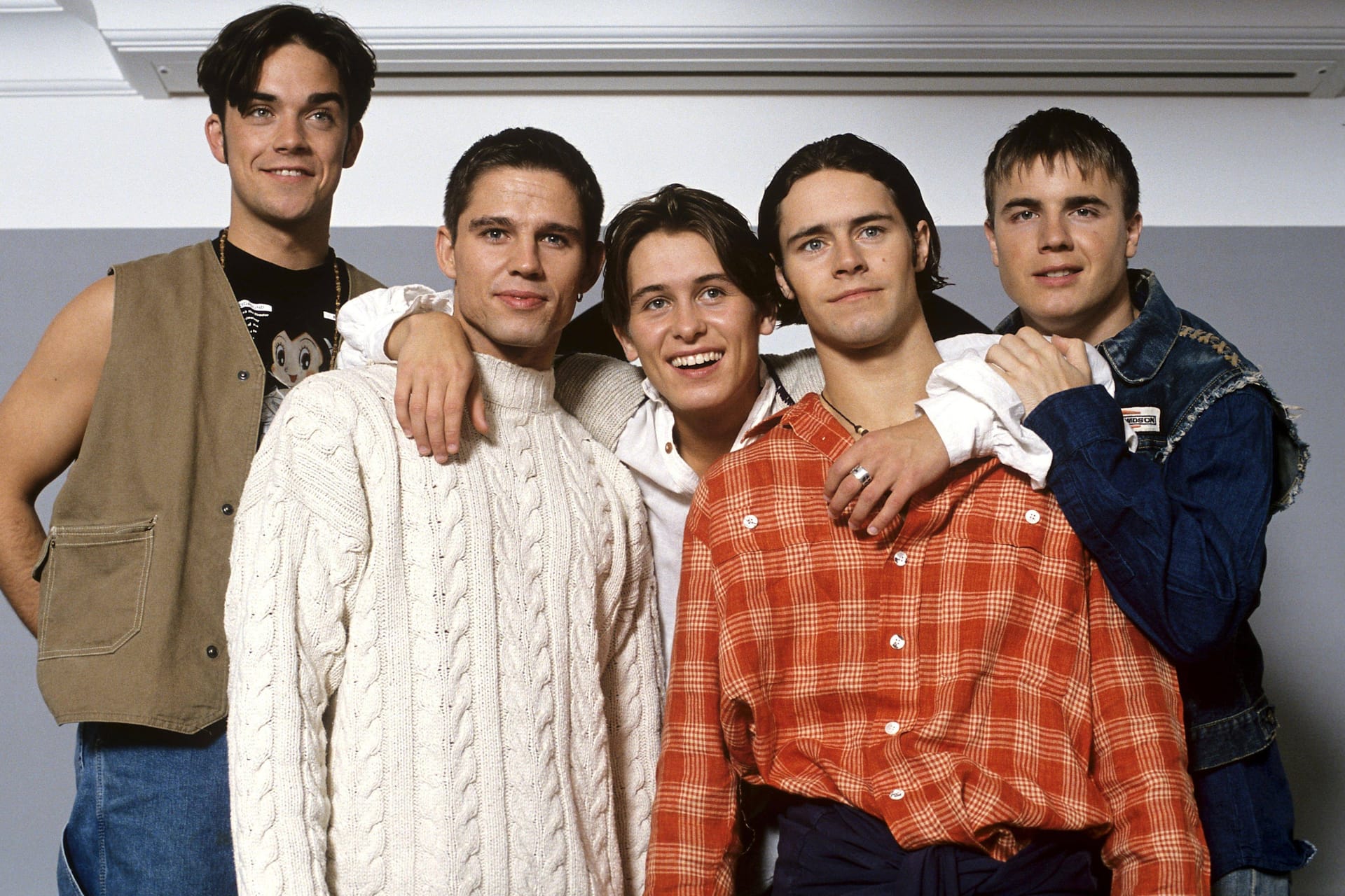 Take That 1993: Robbie Williams ganz links war jüngstes Mitglied der Band.