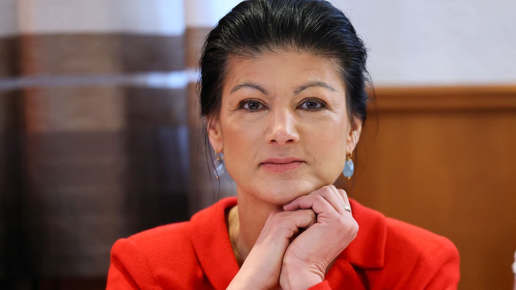 Sahra Wagenknecht, Vorsitzende des BSW beim politischen Aschermittwoch: Für die Ampelregierung findet sie scharfe Worte.