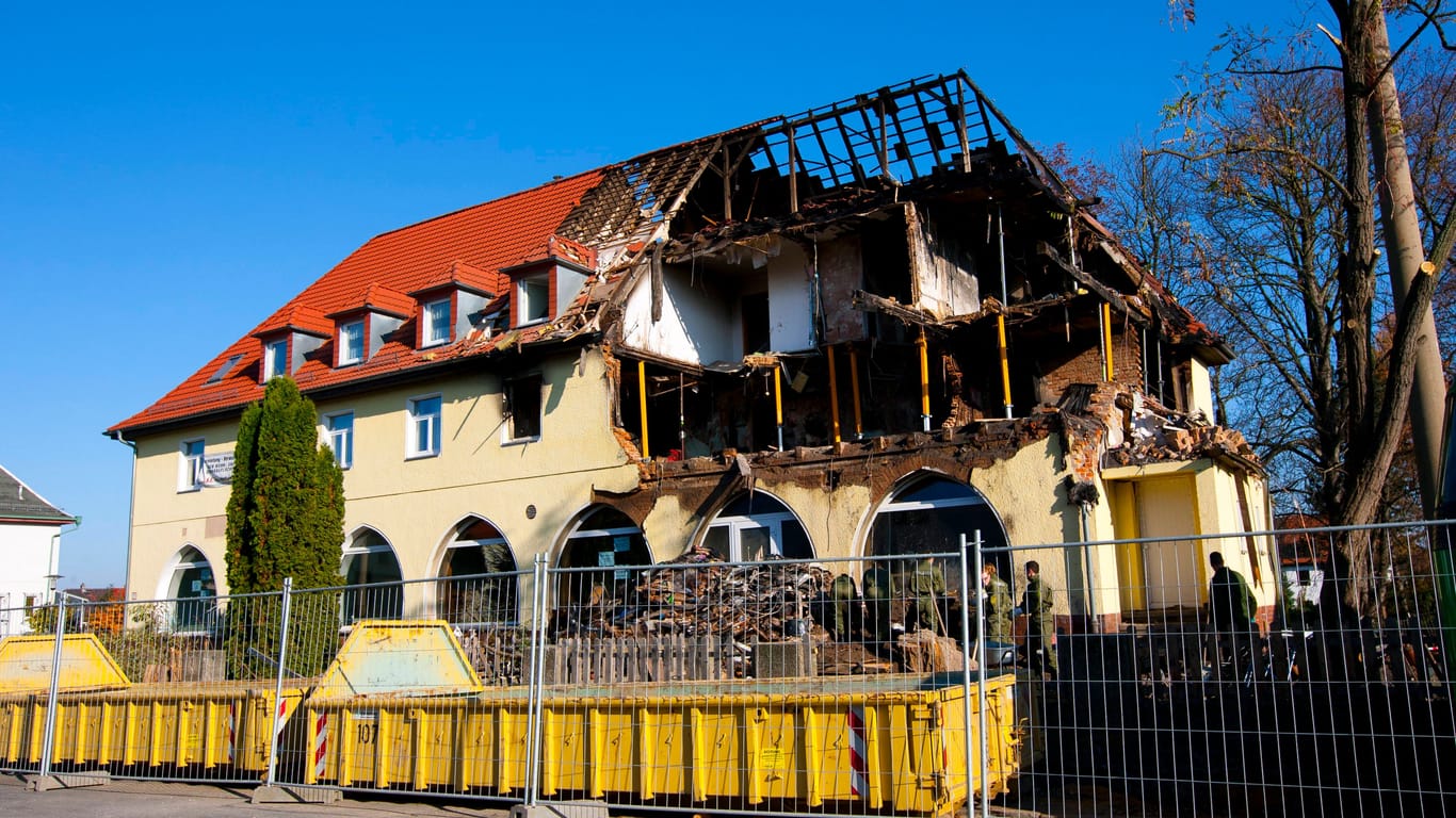 Haus der Zwickauer Terrorzelle Zwickau 2011: In diesem Haus lebte Beate Zschäpe mit Uwe Mundlos und Uwe Böhnhardt, bevor sie es zur Explosion brachte.