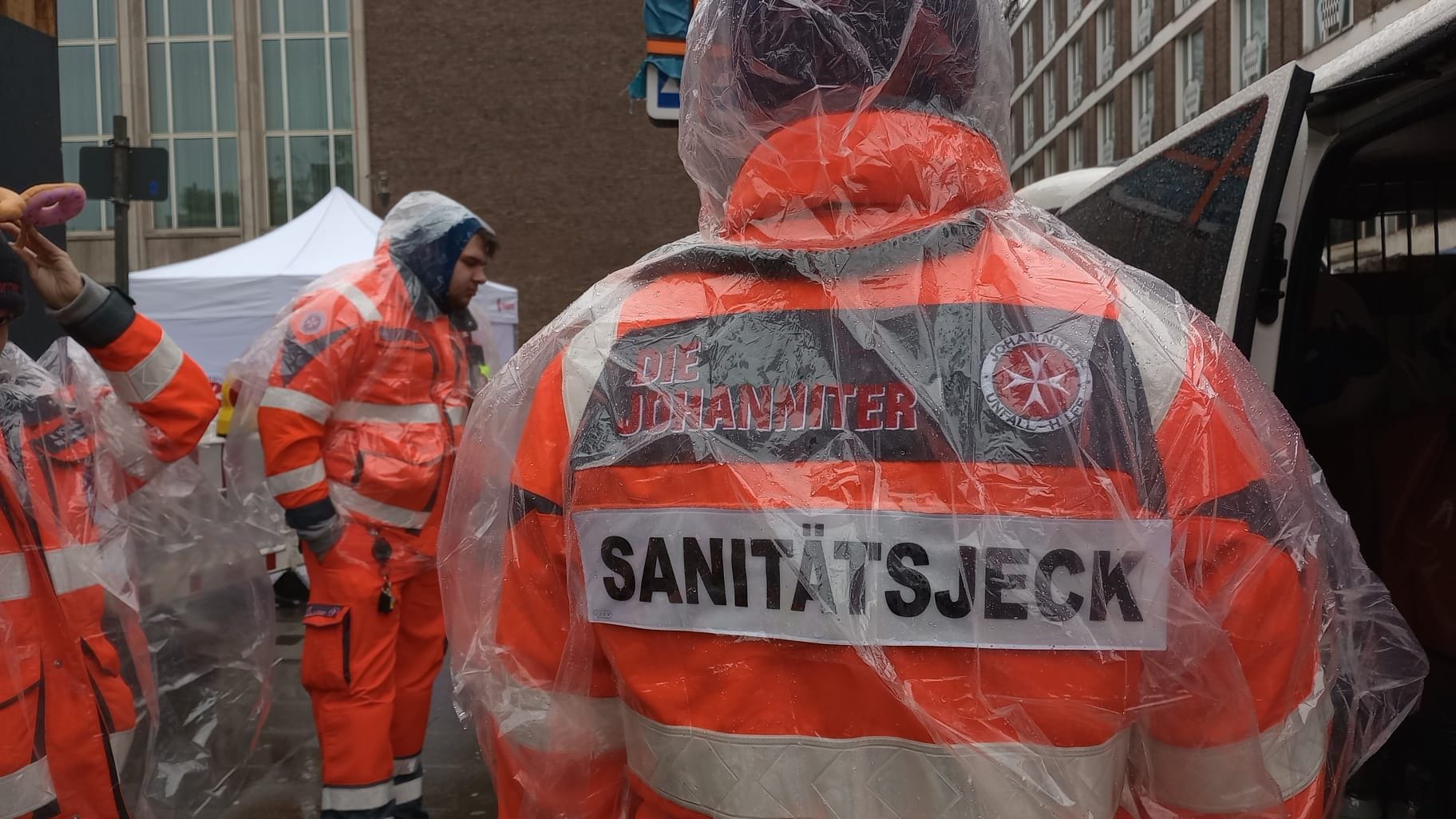 Sanitäter am Heumarkt.