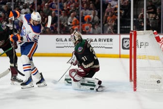 Arizona Coyotes - Edmonton Oilers