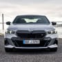 BMW 5er Kombi, Ford Mustang GT, Peugeot E-3008: Diese Autos starten im Februar
