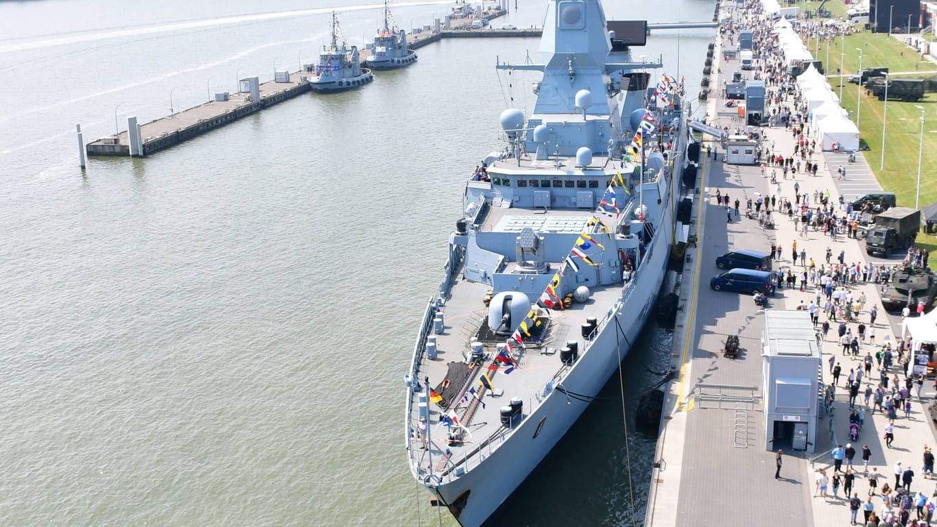 Fregatte Hessen in Wilhelmshaven (Archivbild): Das Schiff ist bereits unterwegs in den Nahen Osten, um den Auftrag des Bundestages zu erfüllen.