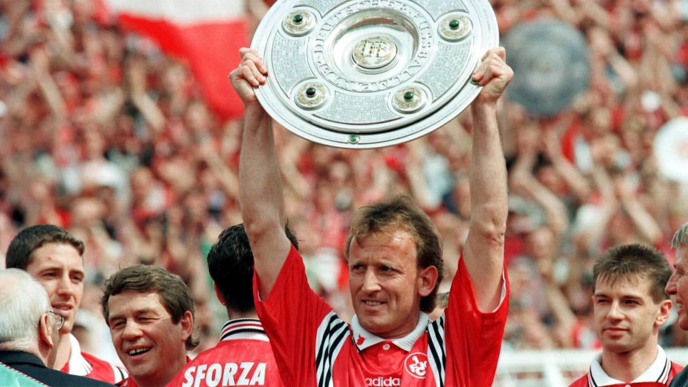 Zur Saison 1993/94 heuerte Brehme zum zweiten Mal in Kaiserslautern an und erlebte noch einmal alle Höhen und Tiefen: Tränenreicher Abstieg und DFB-Pokalsieg 1996, dann der Wiederaufstieg und die direkte Meisterschaft 1998 unter Otto Rehhagel. An deren Anschluss beendete Brehme im Alter von 37 Jahren seine herausragende Laufbahn.