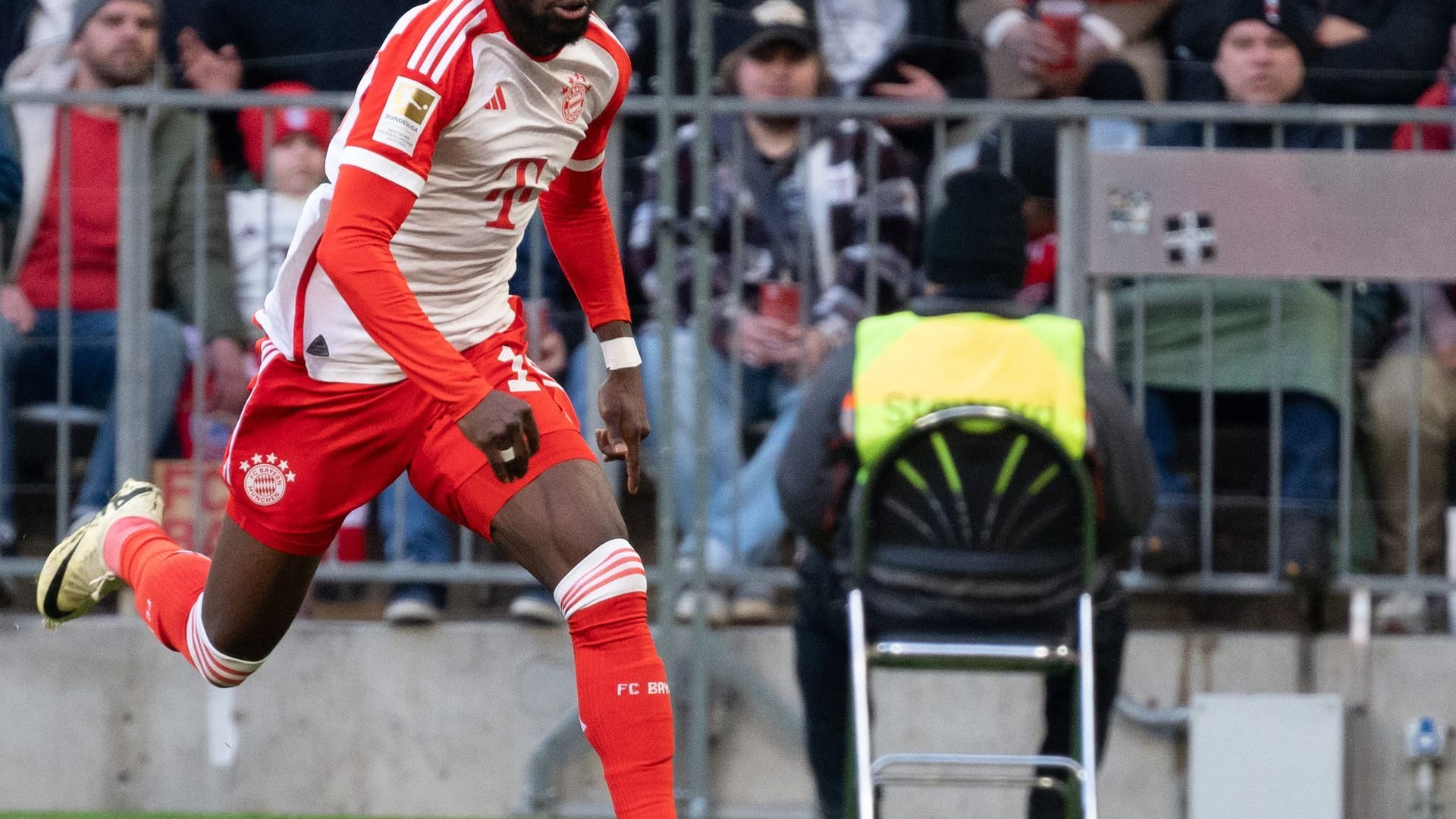 Alphonso Davies Alphonso Davies