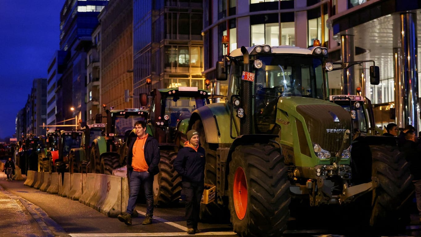 Traktoren in Brüssel: Mehr als Tausend Traktoren sollen in der Stadt sein.