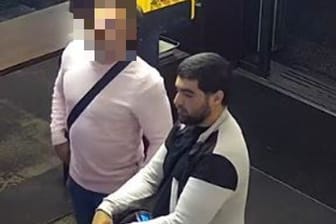 Berlin: Diese zwei Männer sollen Essen geklaut und eine Person angegriffen haben.