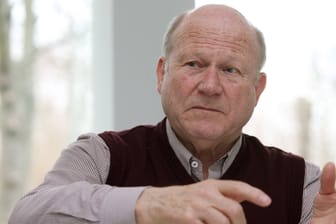 Helmut Groß: Der Fußball-Philosoph ist im Alter von 77 Jahren gestorben.