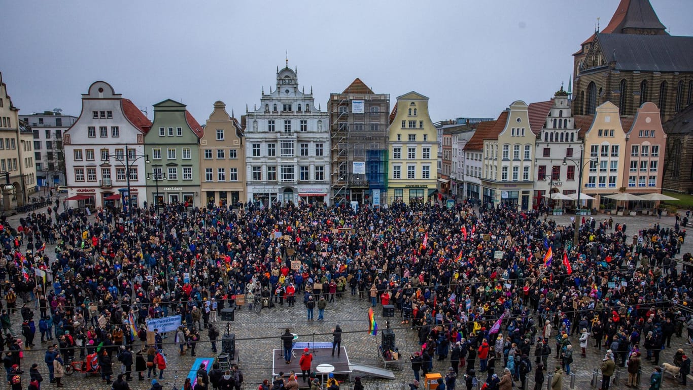 Demo gegen rechts in Rostock