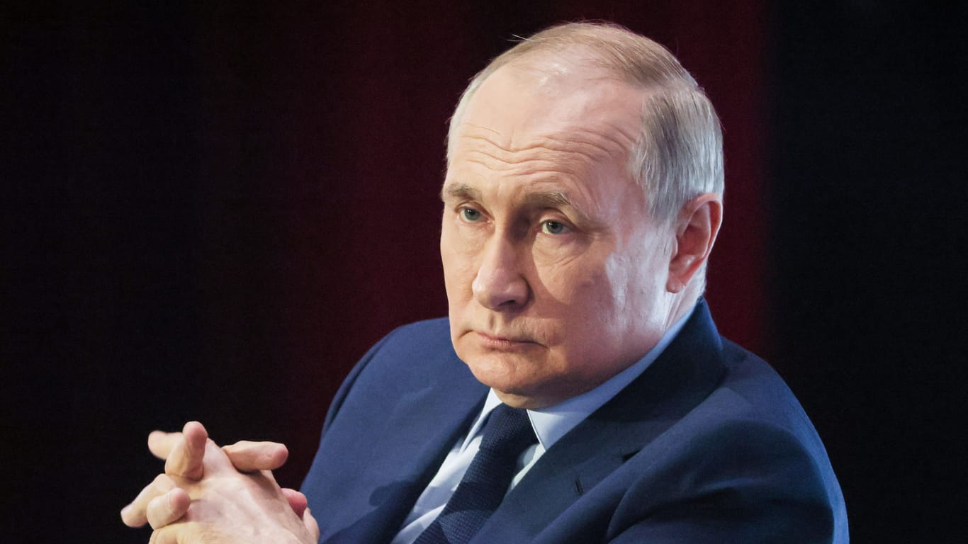 Wladimir Putin: Russland führt einen völkerrechtswidrigen Angriffskrieg gegen die Ukraine.