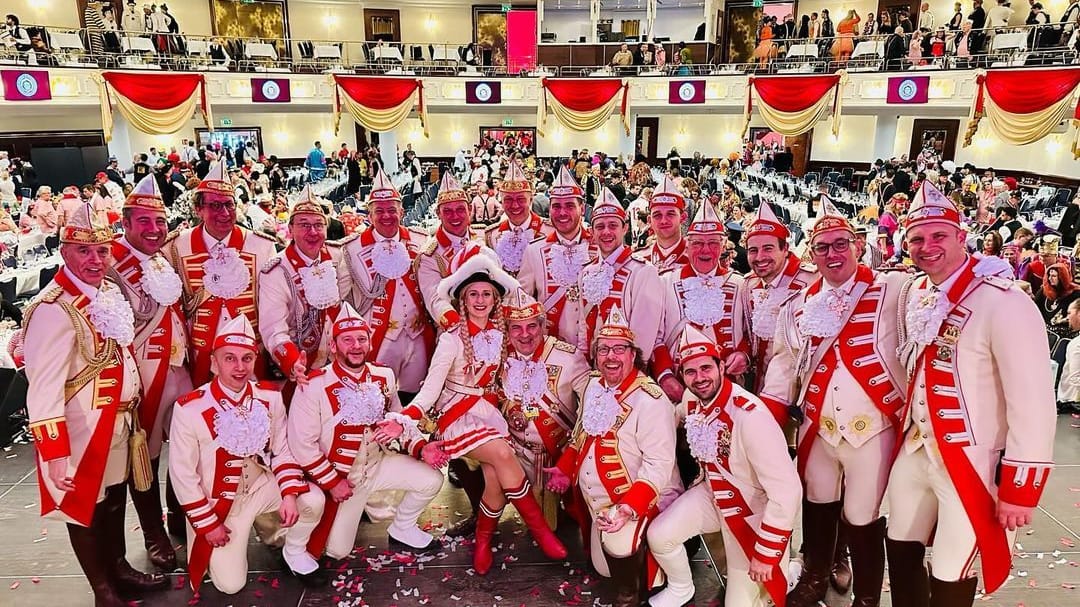 Kölner Prinzengarde: Der "Gardedanz 2024" ist restlos ausverkauft. Trotzdem kursieren im Netz dubiose Ticketangebote. Kölner Prinzengarde: Der "Gardedanz 2024" ist restlos ausverkauft. Trotzdem kursieren im Netz dubiose Ticketangebote.