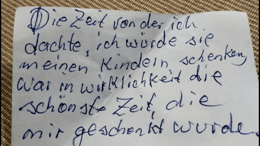 Die Notiz soll aus dem Sommer 2023 stammen. Wenige Monate später verstarb der mögliche Urheber, Detlef Boyens, den alle nur "Pimo" nannten.