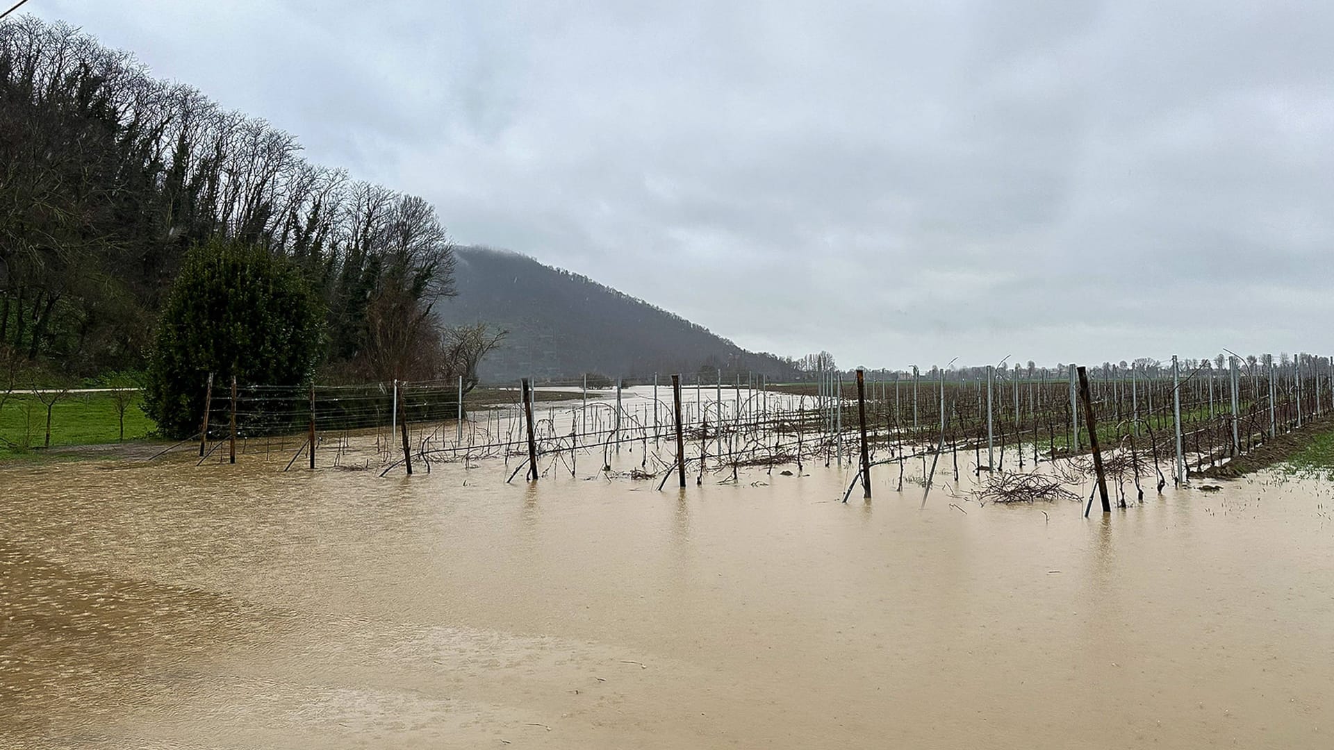 Unwetter in Venetien: Alarmstufe Rot vom Katastrophenschutz ausgerufen.