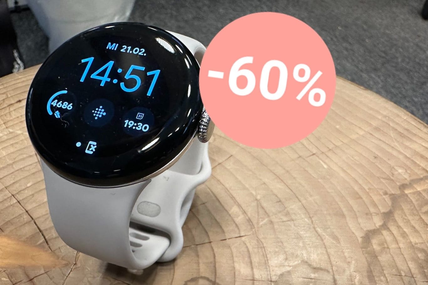 Die Google Pixel Watch misst die Herzfrequenz und kann auch ein EKG schreiben.