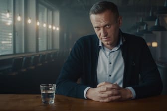 Alexej Nawalny in einer Szene des Dokumentarfilms "Nawalny.