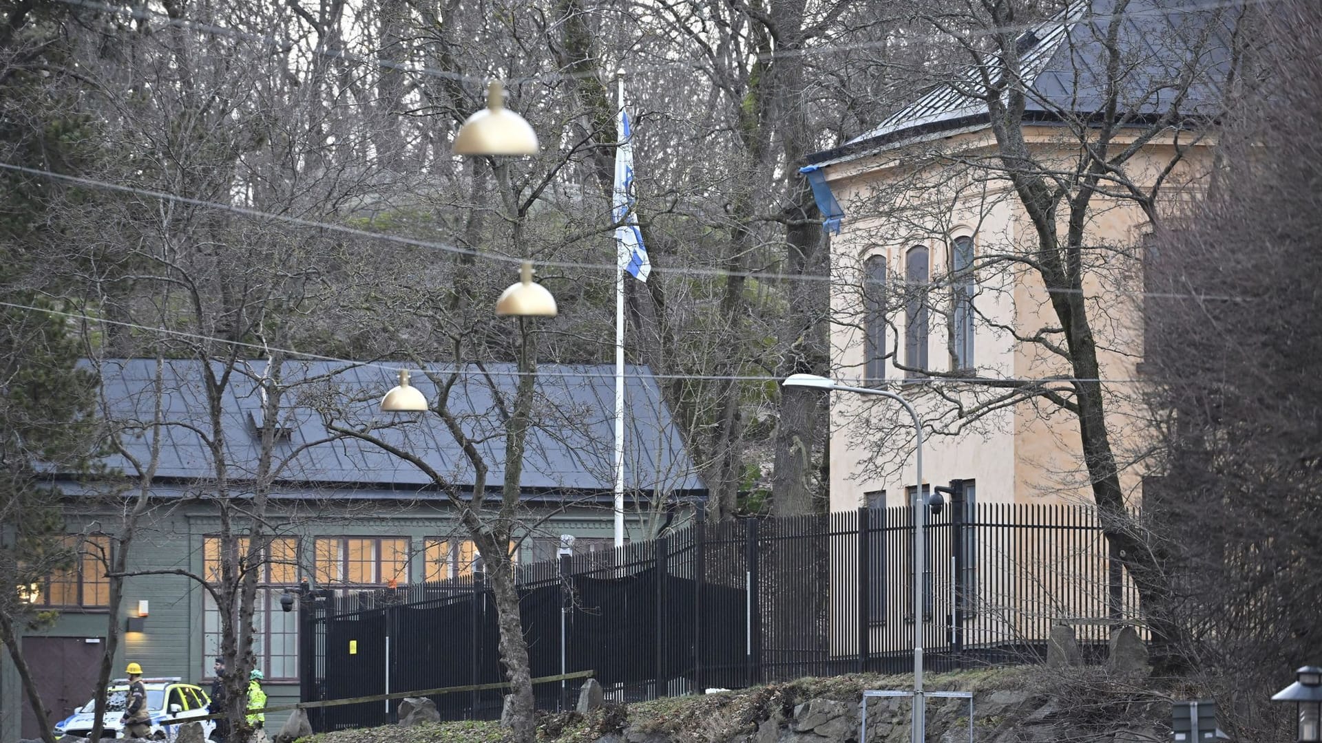 Terrorermittlungen nach Fund vor israelischer Botschaft in Stockh Terrorermittlungen nach Fund vor israelischer Botschaft in Stockh