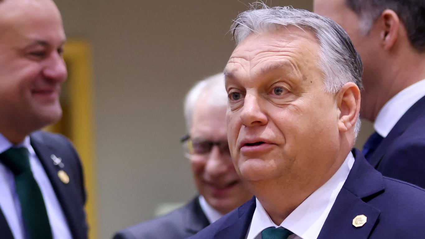 Viktor Orbán: Der ungarische Ministerpräsident hat am Donnerstag seine Blockade gegen Ukraine-Hilfen aufgegeben.
