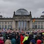 Protest gegen Rechtsextreme in Berlin und anderen  Großstädten