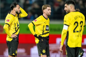 Enttäuscht: Dortmunds Can (li.) und Pohlmann im Spiel in Heidenheim.