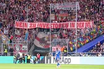Zuletzt gab es vermehrt Proteste: Die Fans vom 1. FC Köln zeigten in der Fankurve ein Banner.