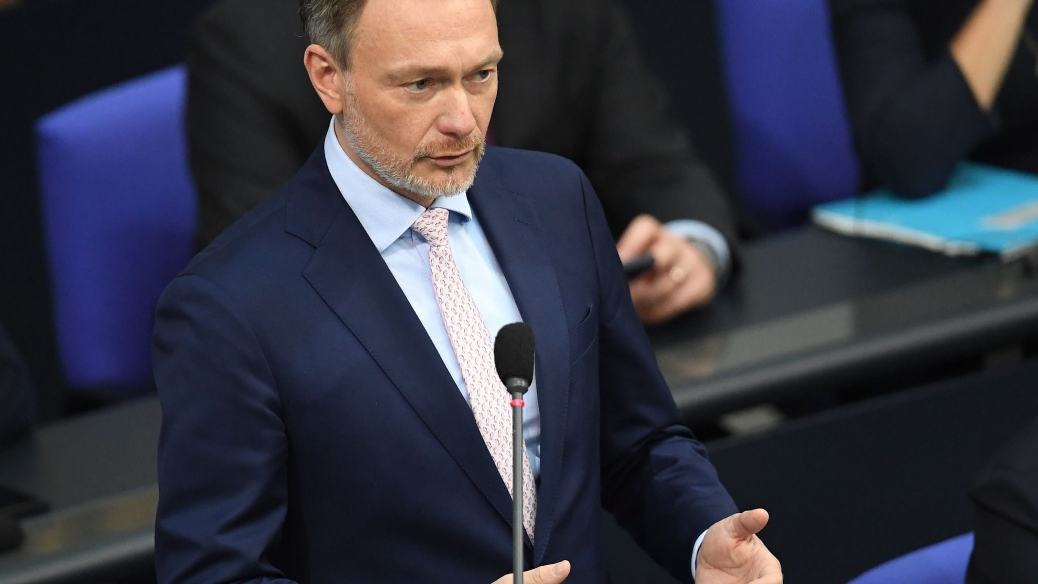 EU-Behörde in Frankfurt: EZB-Nähe hat laut Lindner überzeugt