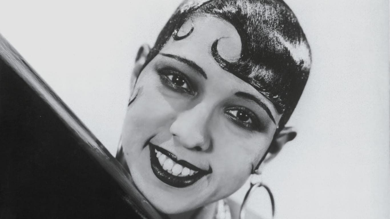 Josephine Baker: Die Neue Nationalgalerie widmet der filmischen Pionierin eine biografische Ausstellung.