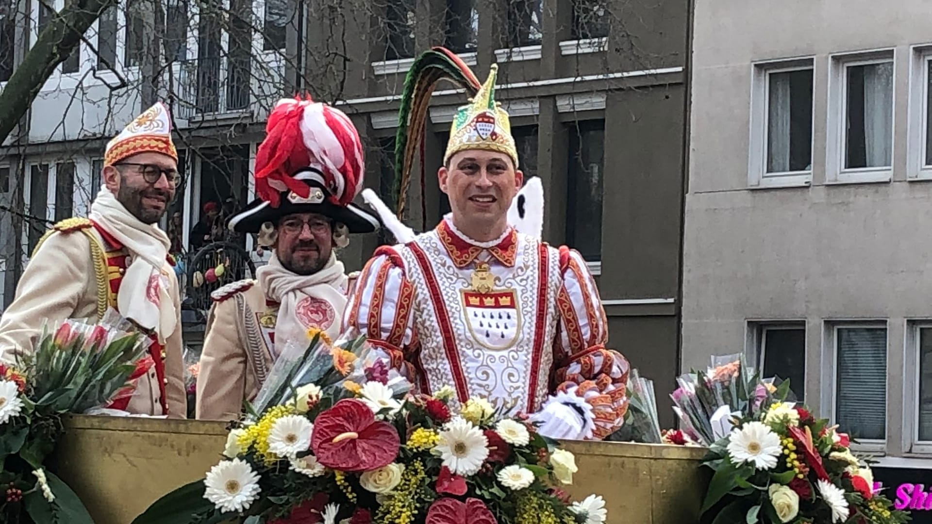 Prinz Sascha I. macht sich auf den Weg.