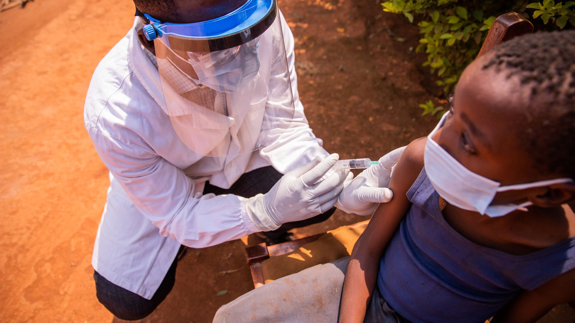 Malaria bei Kindern: Der neue Impfstoff R12 schützt Kleinkinder besonders effektiv.