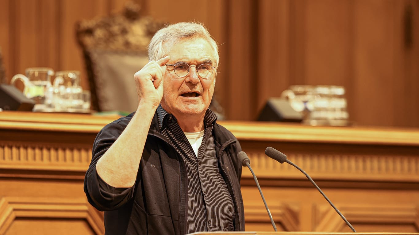 Bürgerschaftsabgeordneter Norbert Hackbusch (Die Linke): Er ist einer der größten Kritiker des Deals.