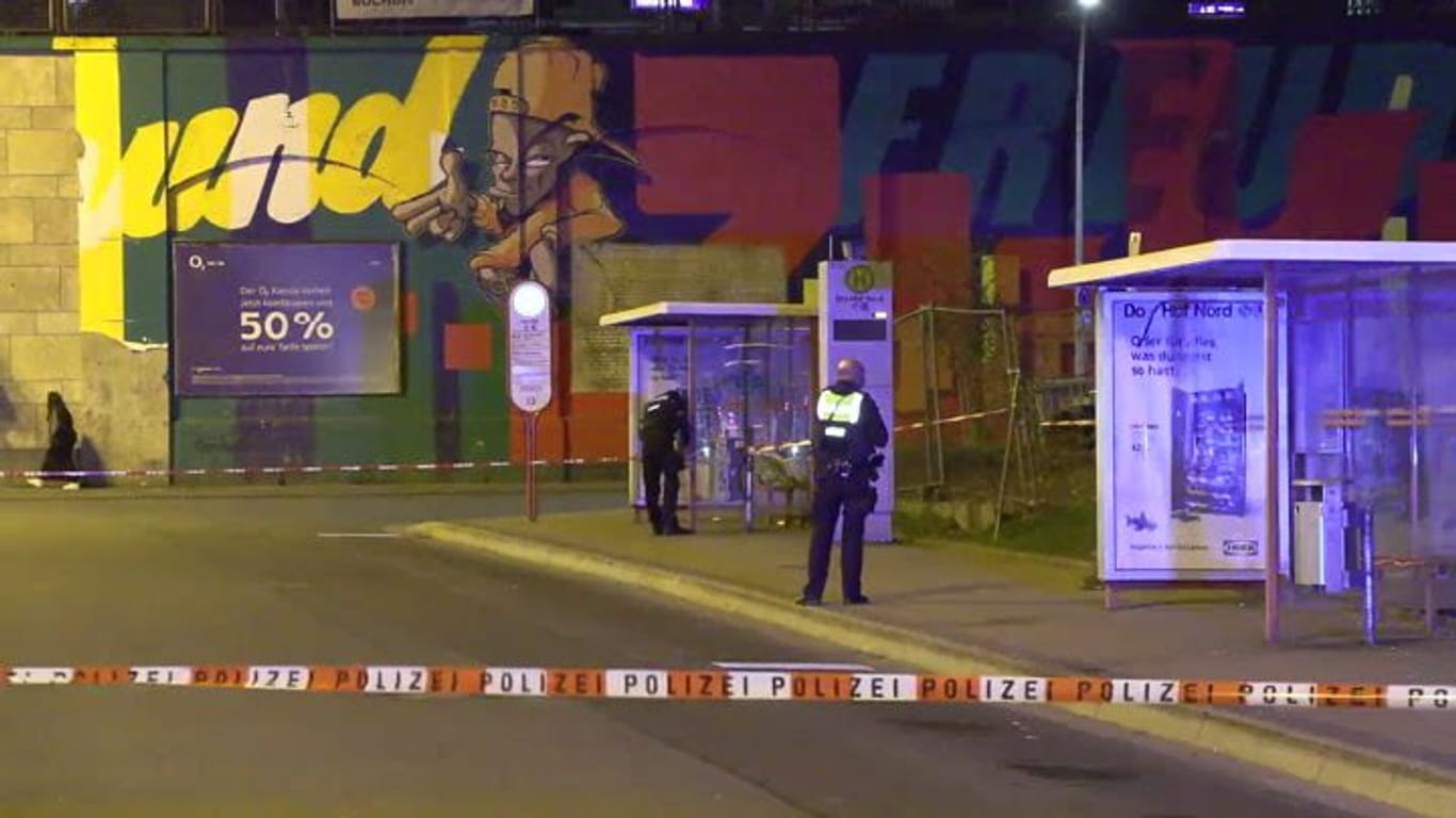 Tatort am Dortmunder Bahnnhof. Nach einem versuchten Tötungsdelikt wurde am Sonntag ein Verdächtiger gefasst.