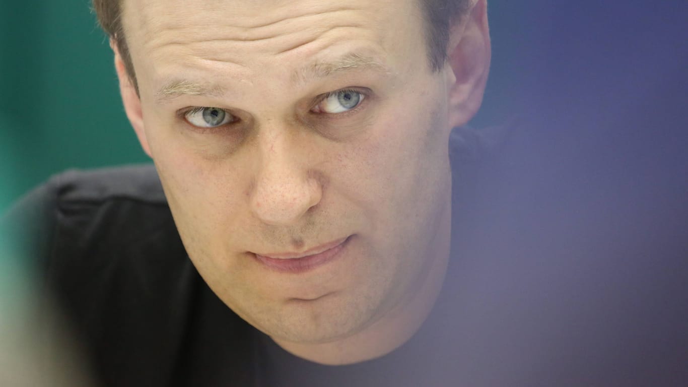 Alexej Nawalny (Archivbild): Am Valentinstag verfasste er noch eine liebevolle Nachricht an seine Frau.